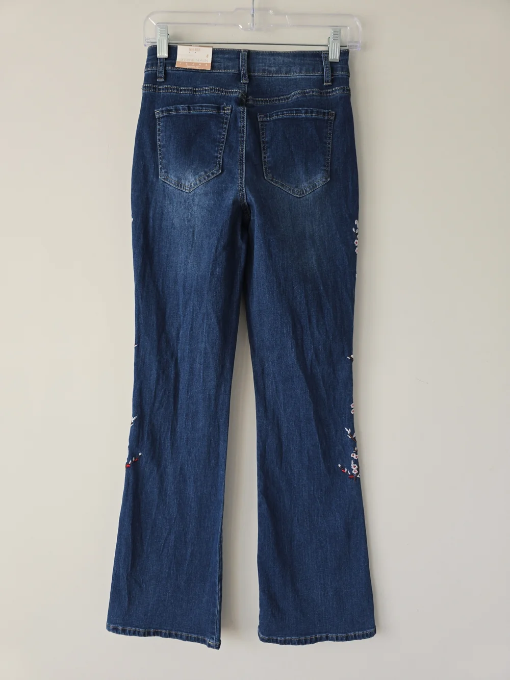 9th & Main Embroidered Flare Jeans 4 Med Wash Boho Festival Y2k NWT